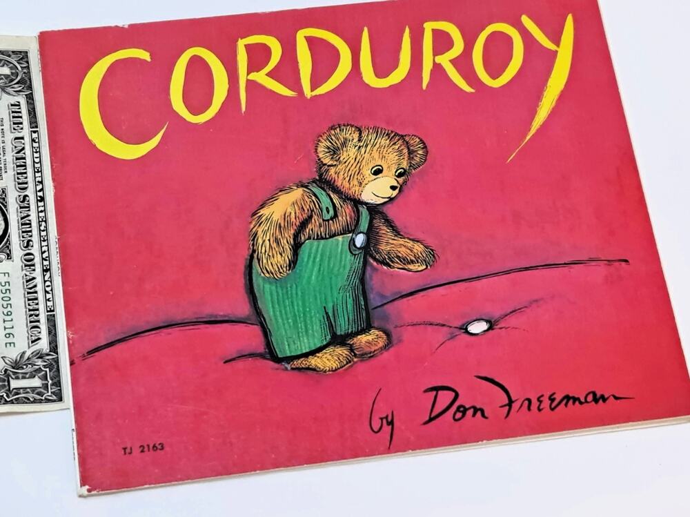 Corduroy by Don Freeman (1979 Scholastic PB - TJ2163)